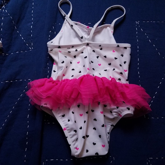 Like new Tutu heart swimsuit size 24 mos - Picture 3 of 6